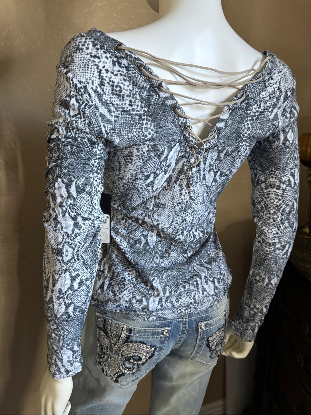 Guess top medium - Picture 7 of 8